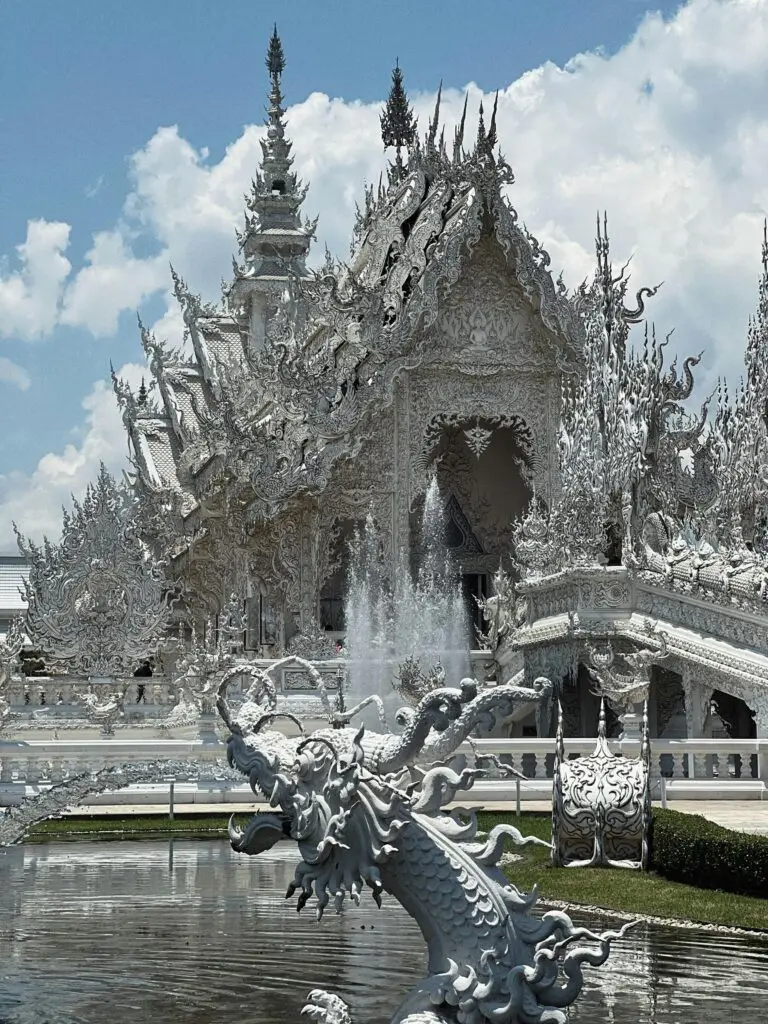 Thailand | LifewithPinky | Wat Rong Khun